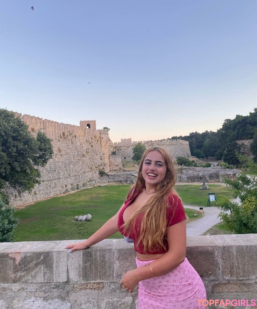 Adva A erotic pornstar pic