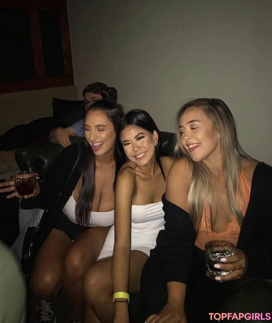 ladyboy onlyfans art naked img