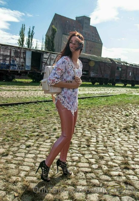 beauty chrissy star pornographic images