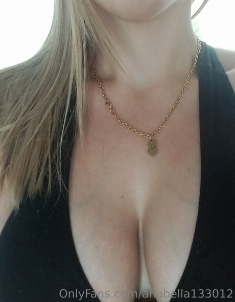 anabella133012 star adult picture