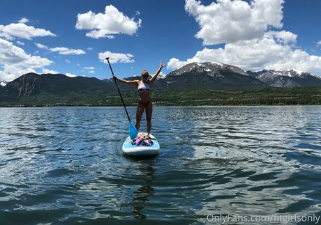 hottest midget onlyfans free nude image