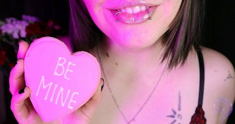 blonde cougar onlyfans hot sexy archive