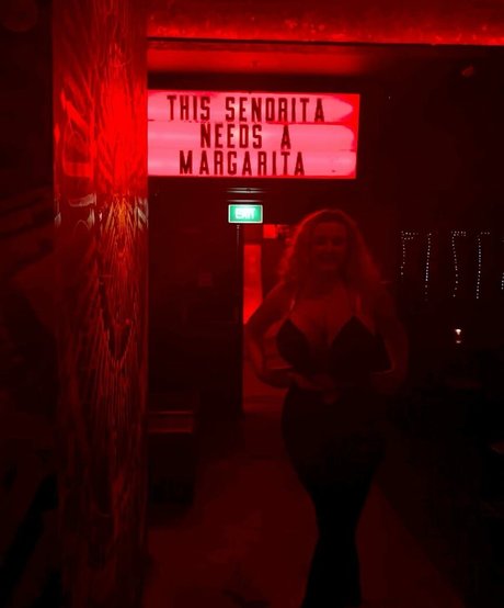 Emily J pornographic model gallery