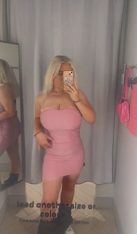 Emily J profile image