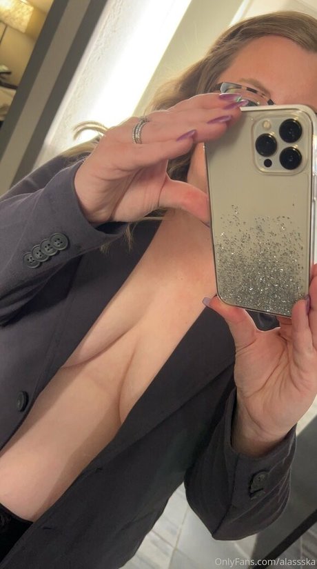 bbw latina onlyfans art nude photo