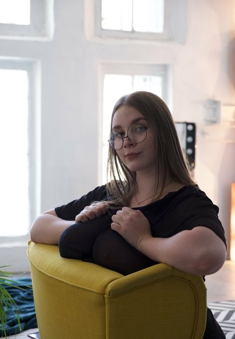 lucylaistner pornstar art images