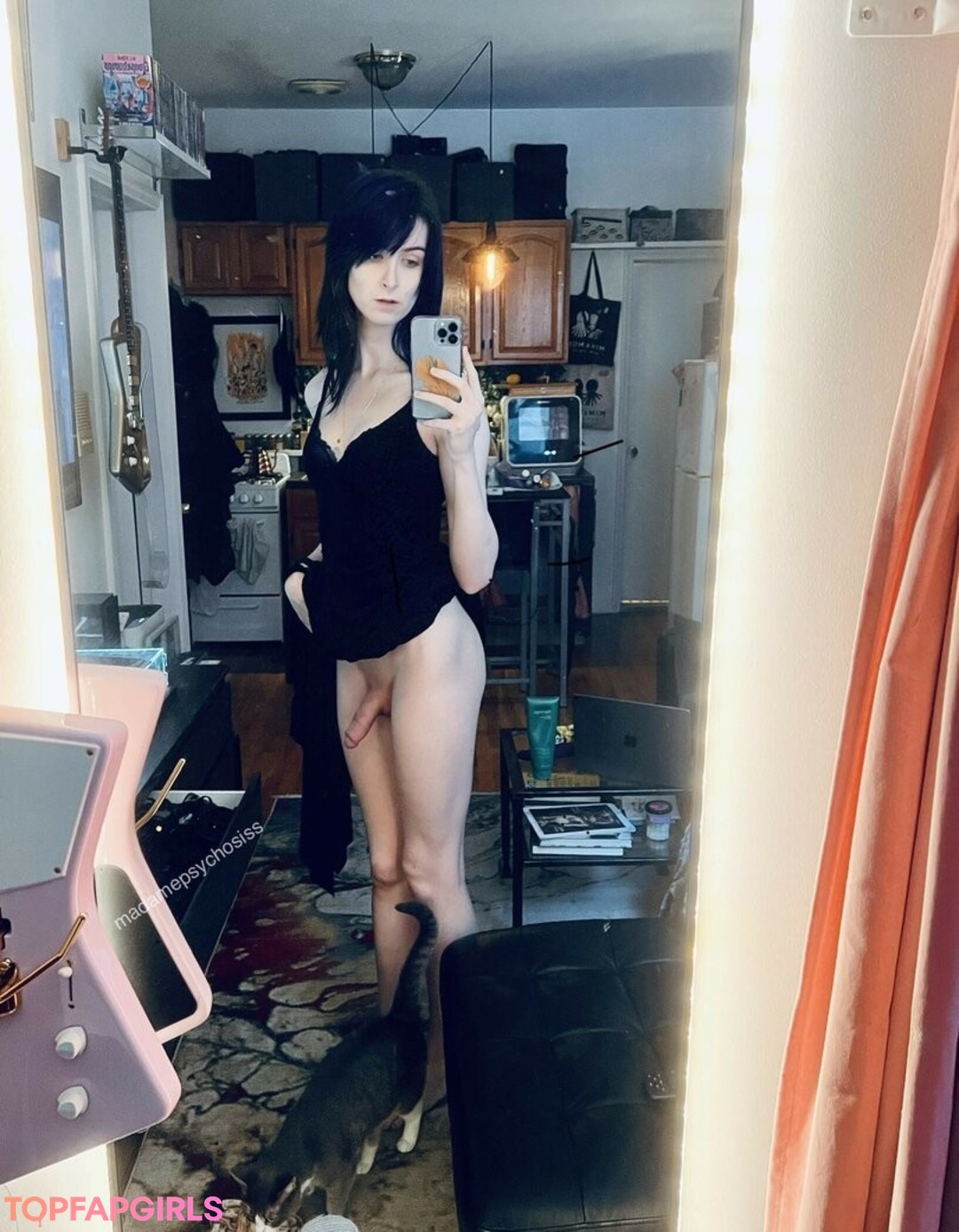 Madamepsychosiss star pretty image
