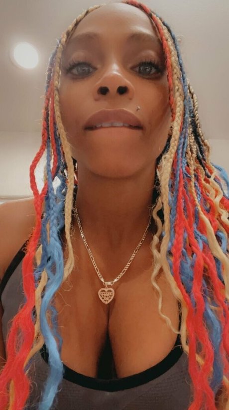 supergirltj free top profile image