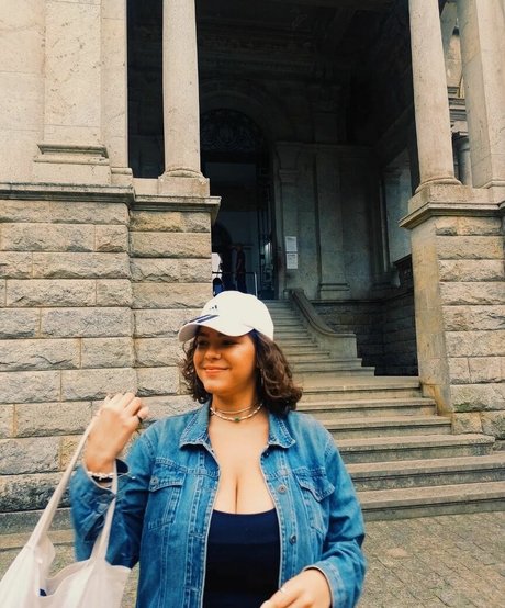 Alice M model naked pics