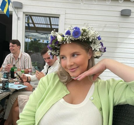 Stina pornstar naked photo