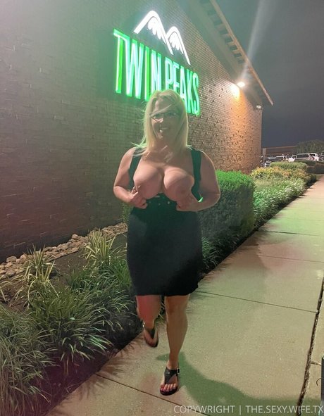 skinny brunette onlyfans beautiful naked image