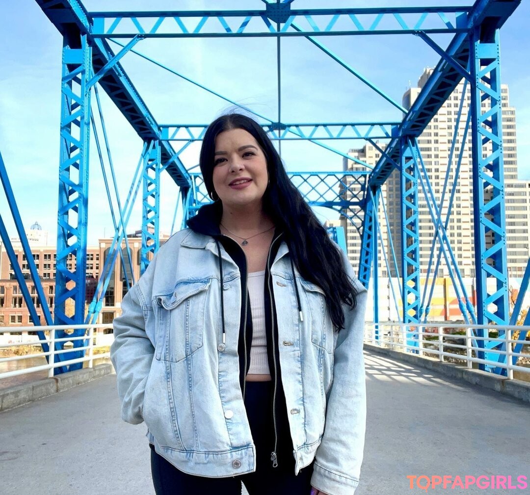 Terrisa Bukovinac actress pictures