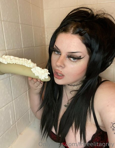 freeelitagrey pretty pornstar images
