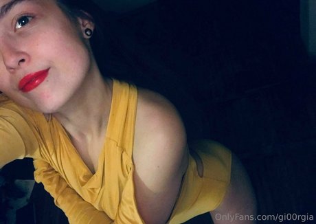 gi00rgia pornstar adult picture
