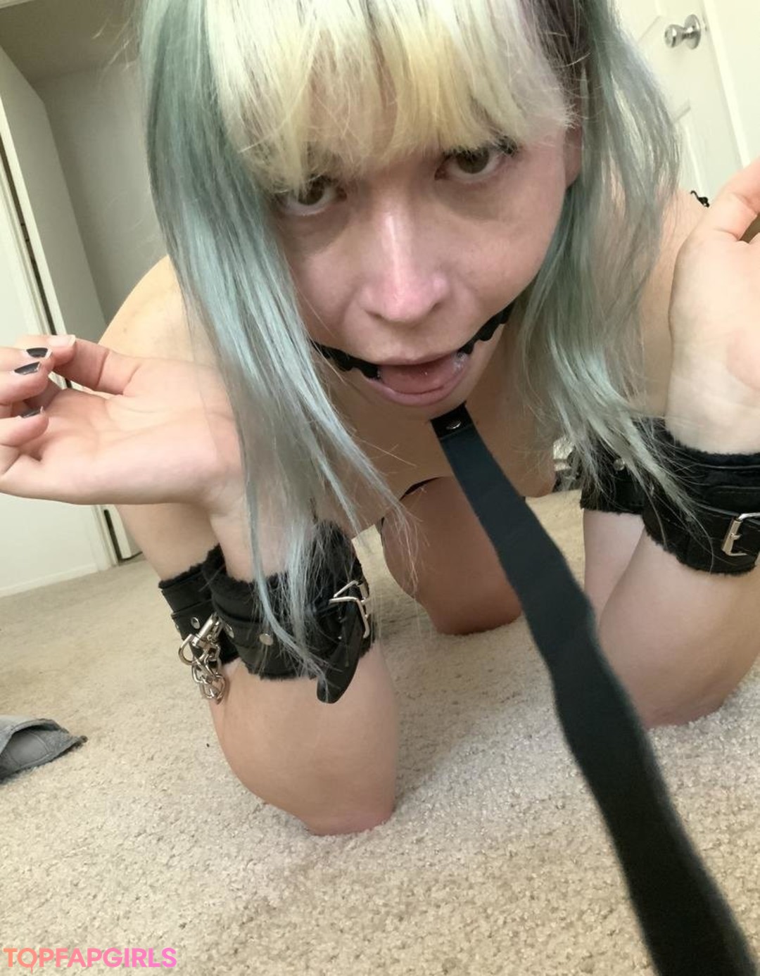 carrion princess model naked img