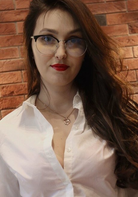 nerdy teen onlyfans hd gallery