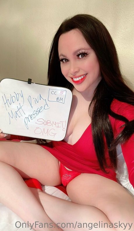 angelinaskyy sexy actress archive