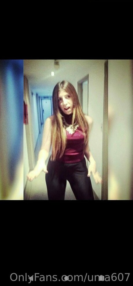 uma607 naked actress pics