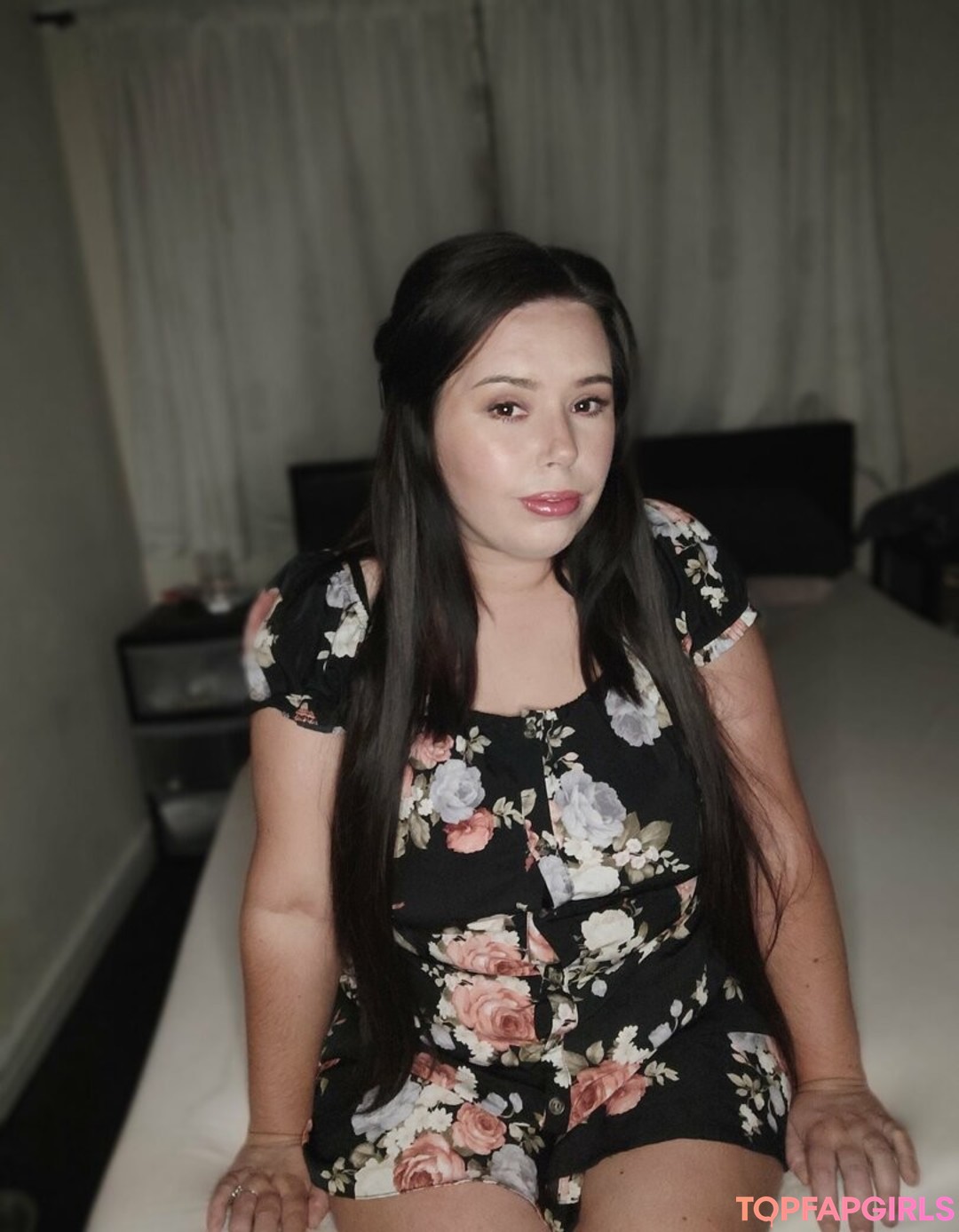 bimbo onlyfans exclusive galleries