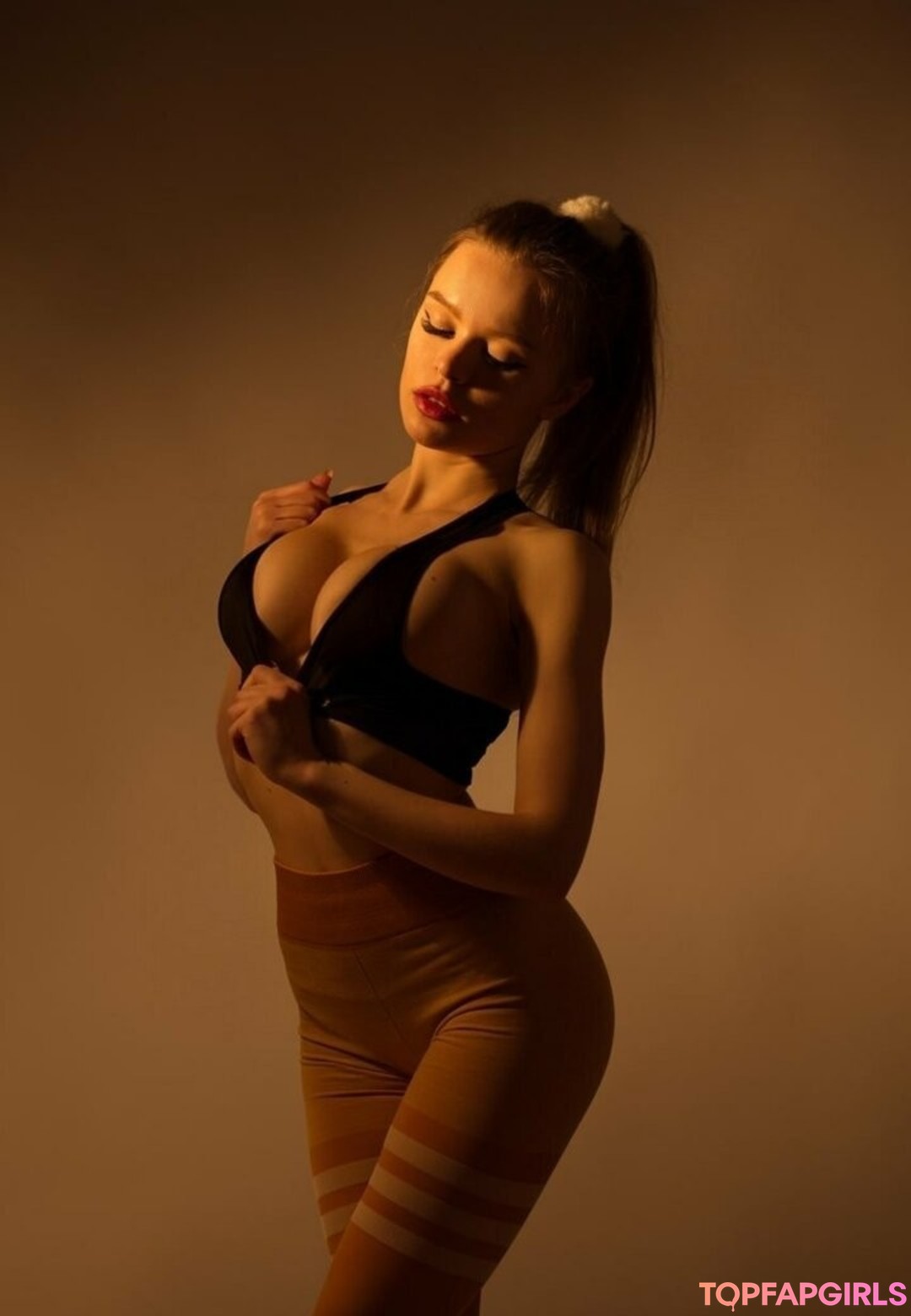 huge anal dildo onlyfans best photo