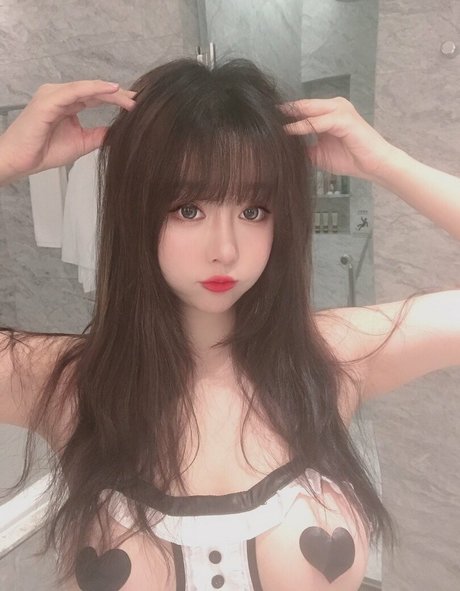 Wang Yu Chun model high quality photos