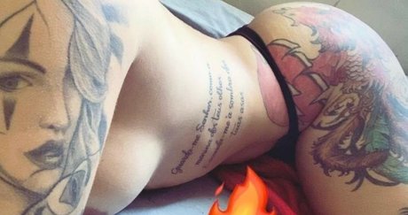 Hillary Andrade erotic star photo