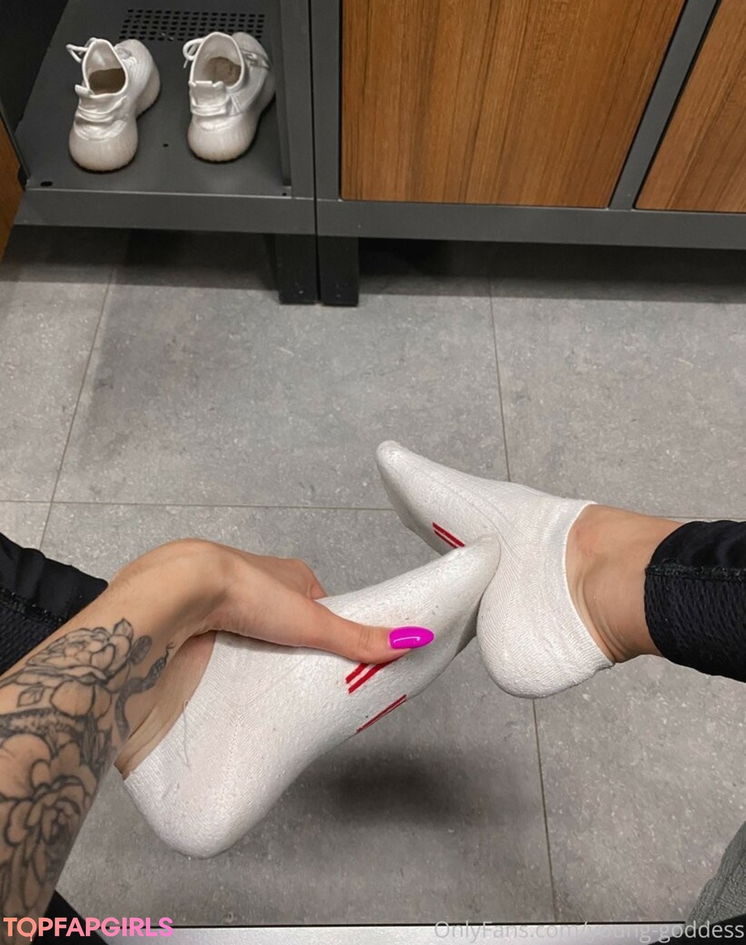 real wife onlyfans nude photo