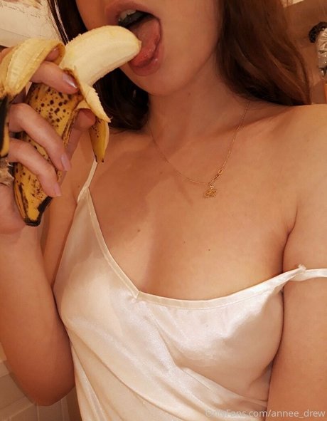 annee drew exclusive pornstar pics