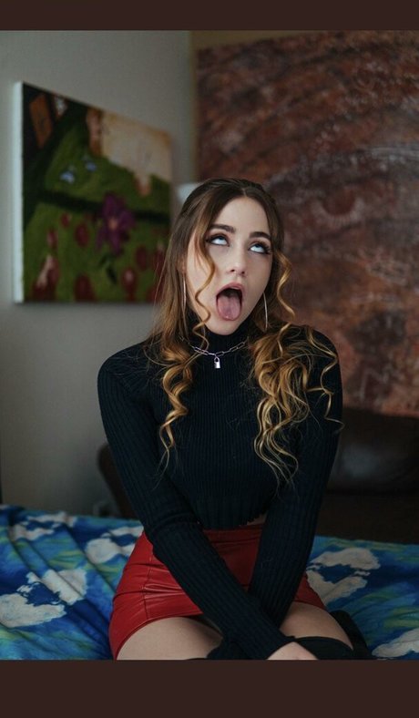 girlfriend onlyfans beautiful img