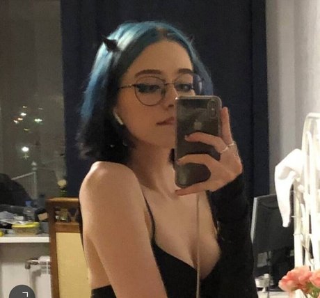 Opshi pornstar sexy images