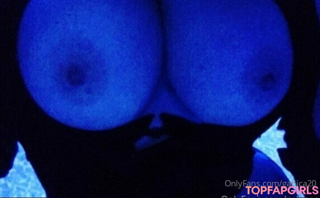 gabicaa adult model img