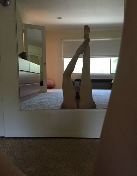 Rose Mcgowan model top archive