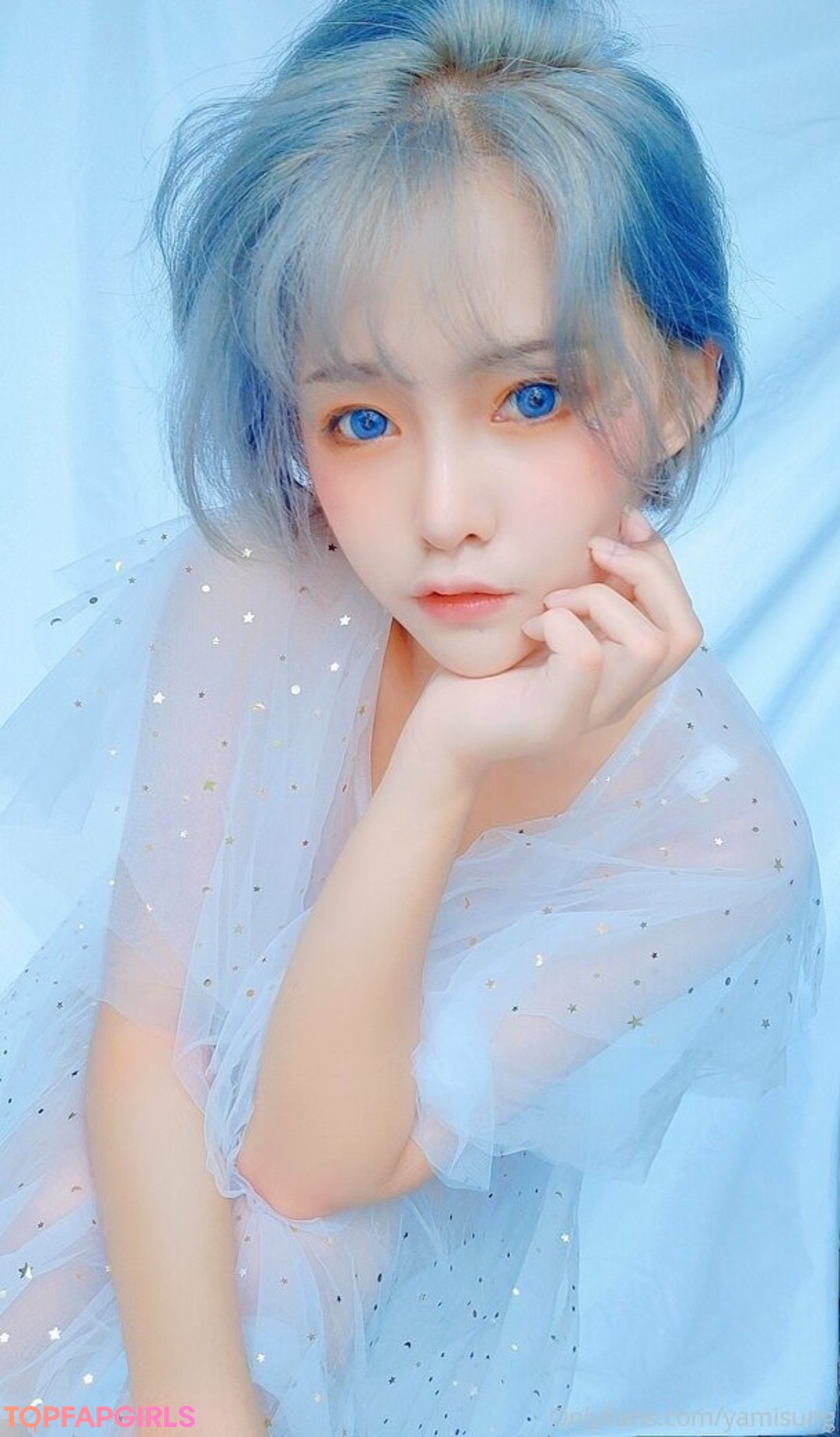 Yamisung star nudes gallery