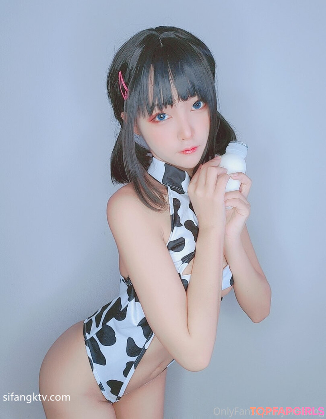 Yamisung sexy model picture