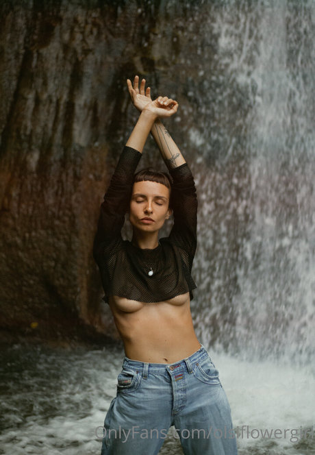 olsiflowergirl art actress pics