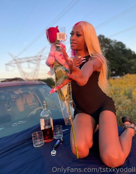 skinny brunette onlyfans pornos pictures