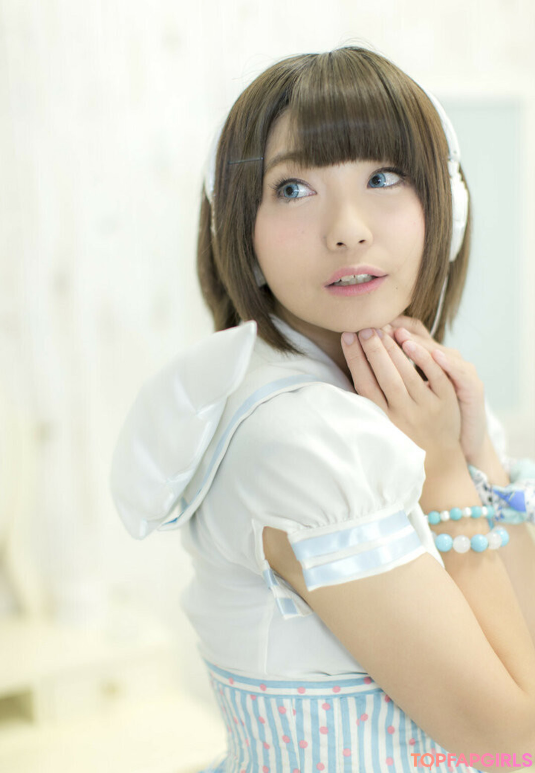 ayame apricot best model images