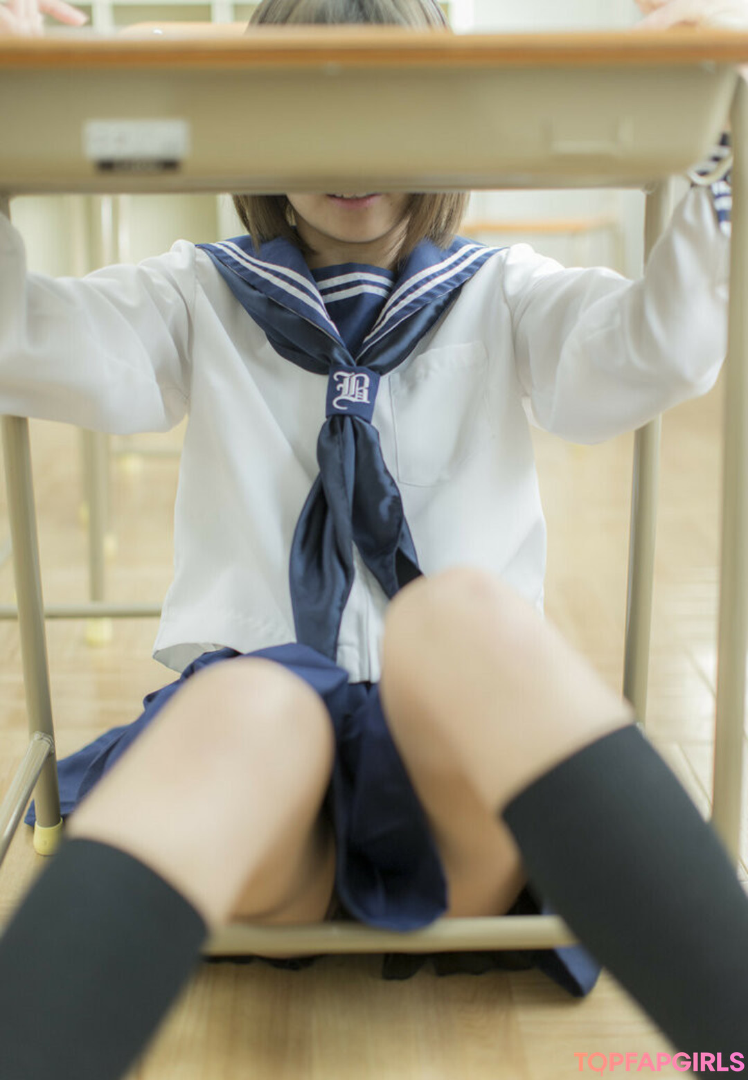 ayame apricot model picture