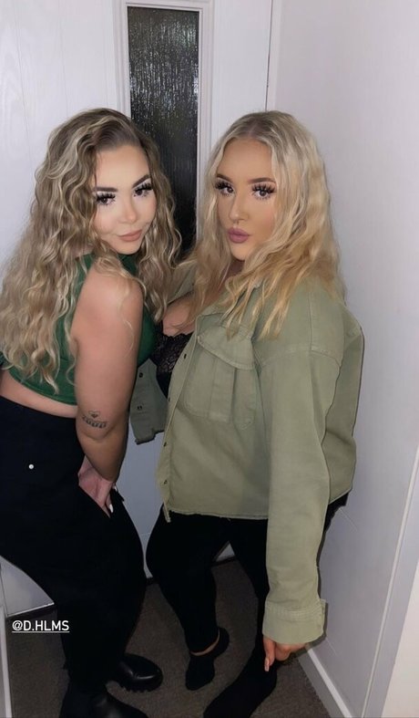 Emily Gillick art model images