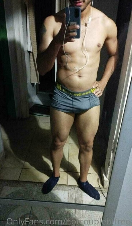 hotcouplebtfree naked actress photo