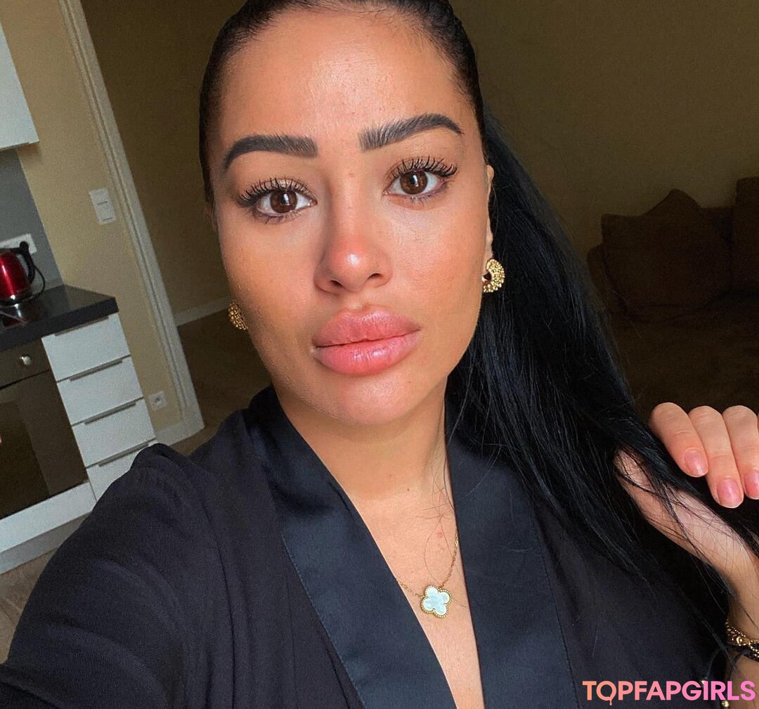 monicasuarez star naked picture