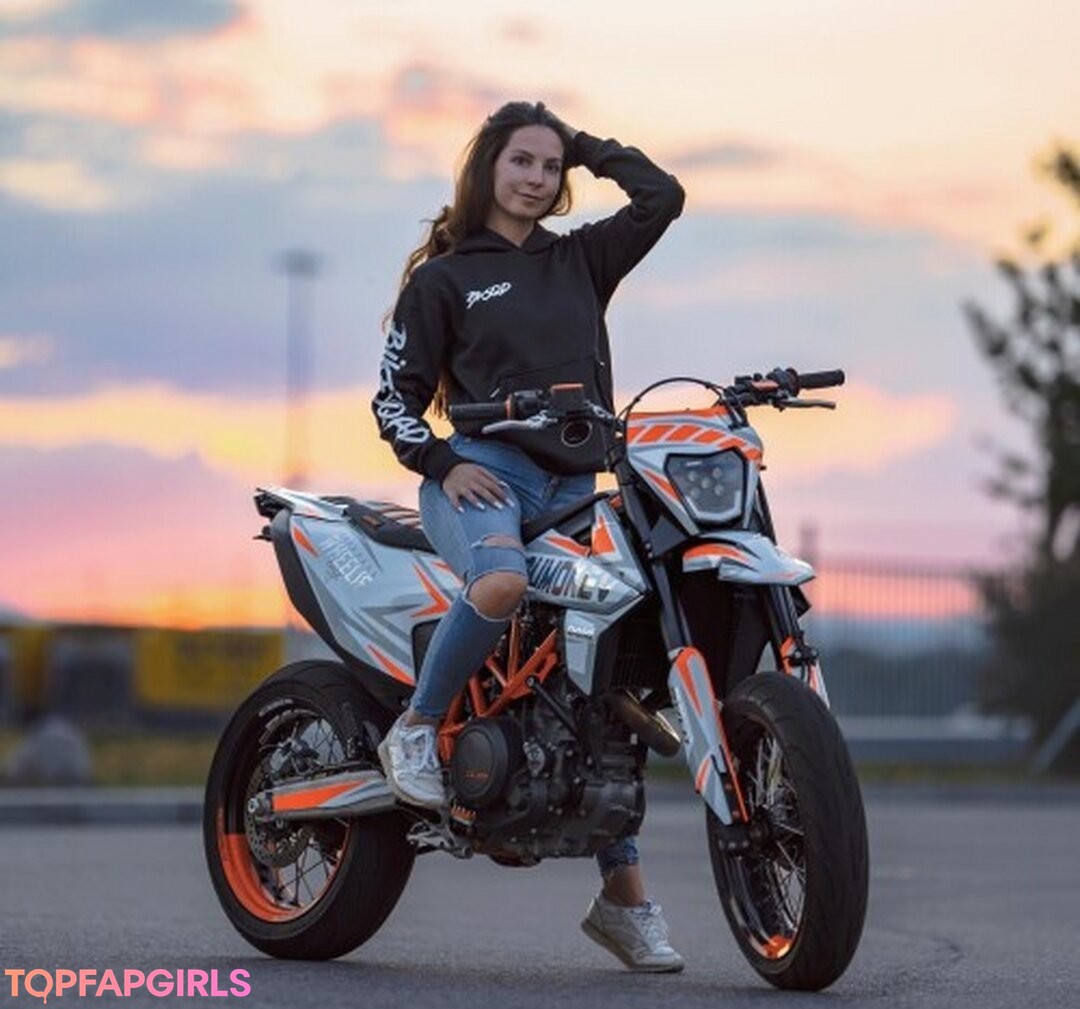 Sumozopfie hot model pictures