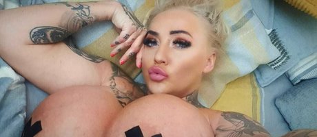 twin girls onlyfans erotic gallery