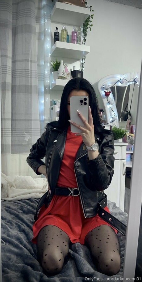 darkqueenn01 porn model galleries