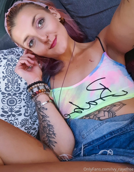 ivy rayefree model exclusive pictures