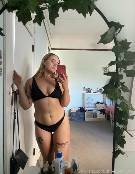 phoebeknight t high quality pornstar photo