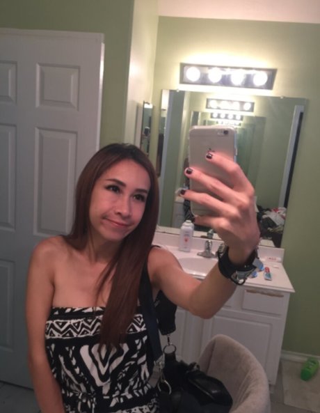 Transnickyx art pornstar image