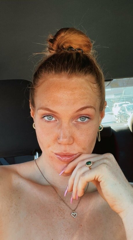 Alex The Amazon nice star archive