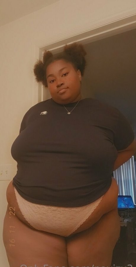 nayizx3 pornographic actress photos