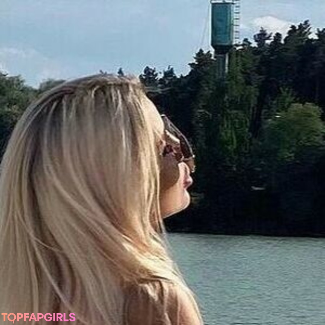Vattel Anastasia star nude pics